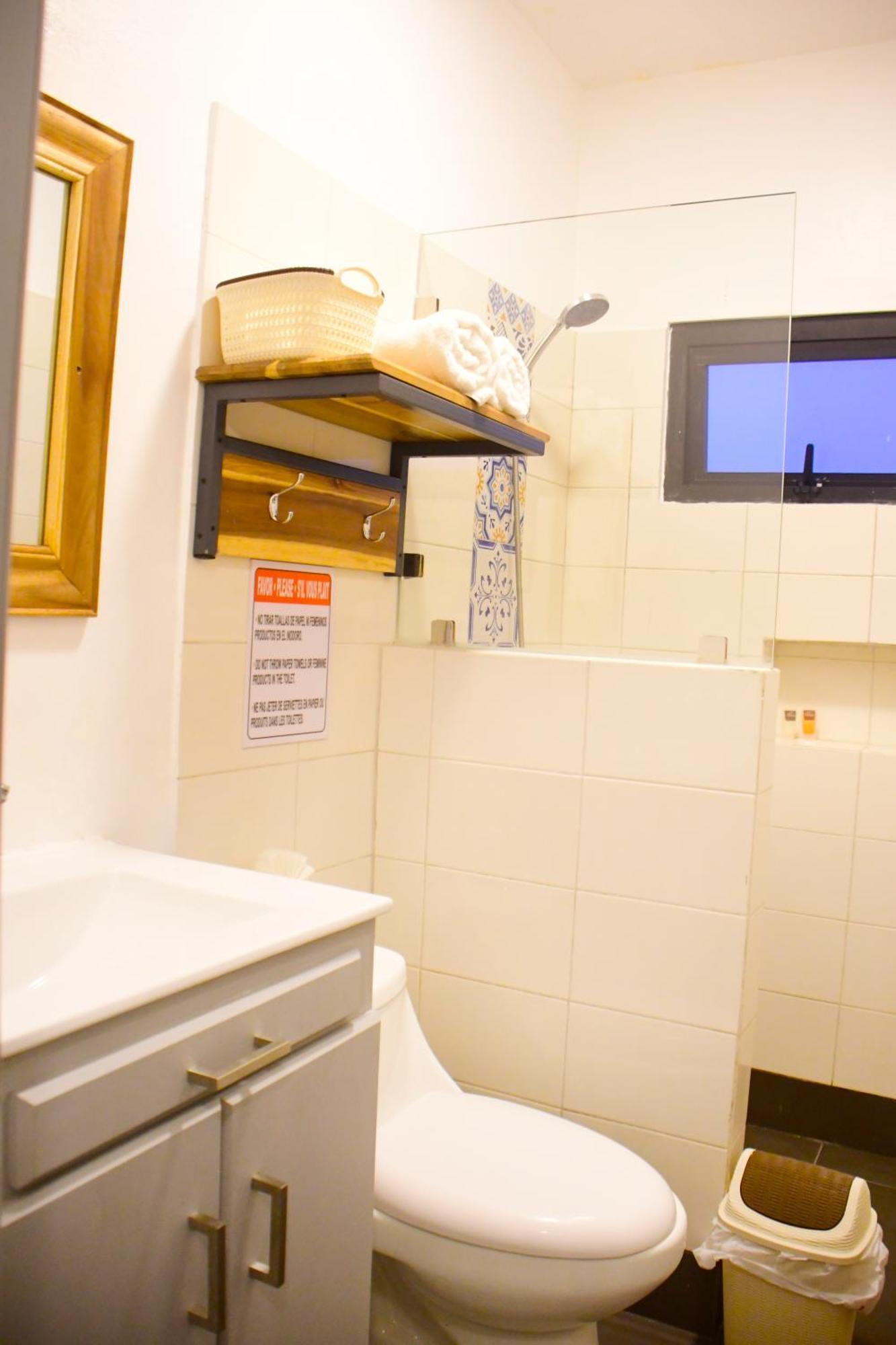 Hostal Marina Samana Exteriör bild